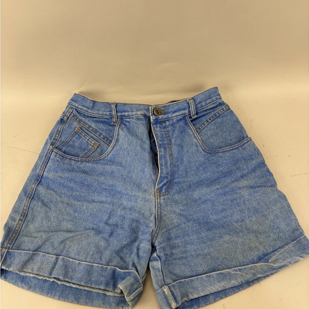 Vintage Women's Blue Denim Shorts